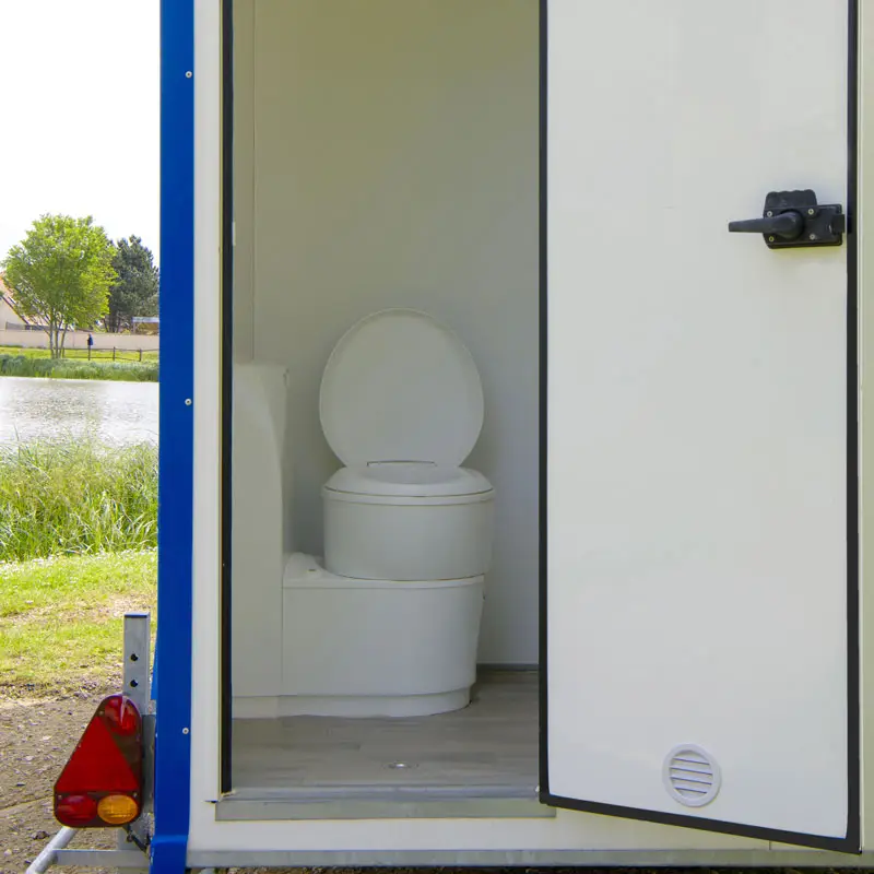 Roulotte chantier WC 5 personnes